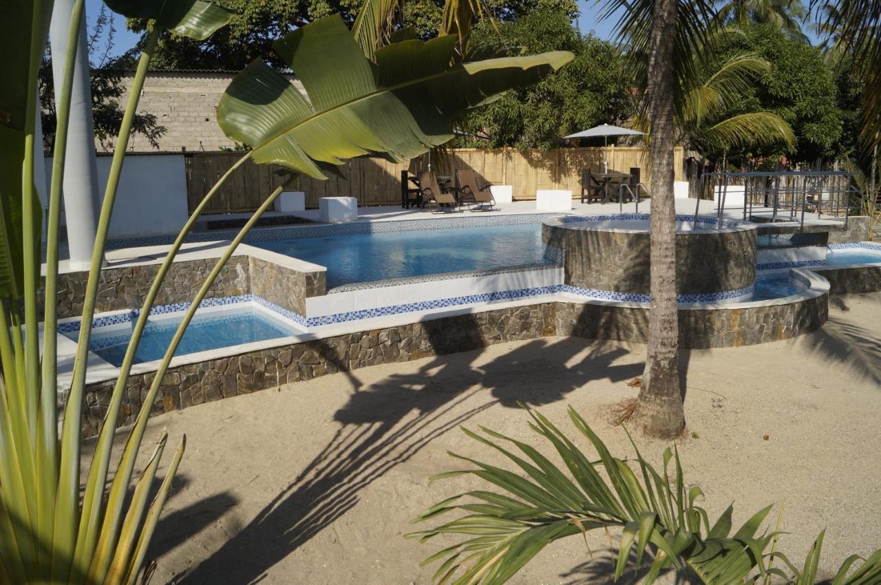 I Wanna Palomino Hotel Exterior photo