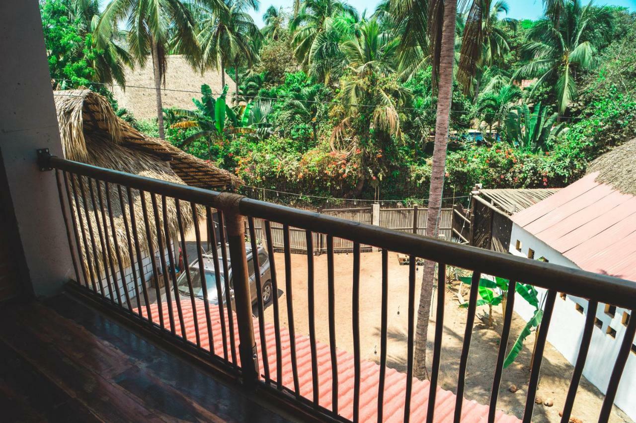 I Wanna Palomino Hotel Exterior photo